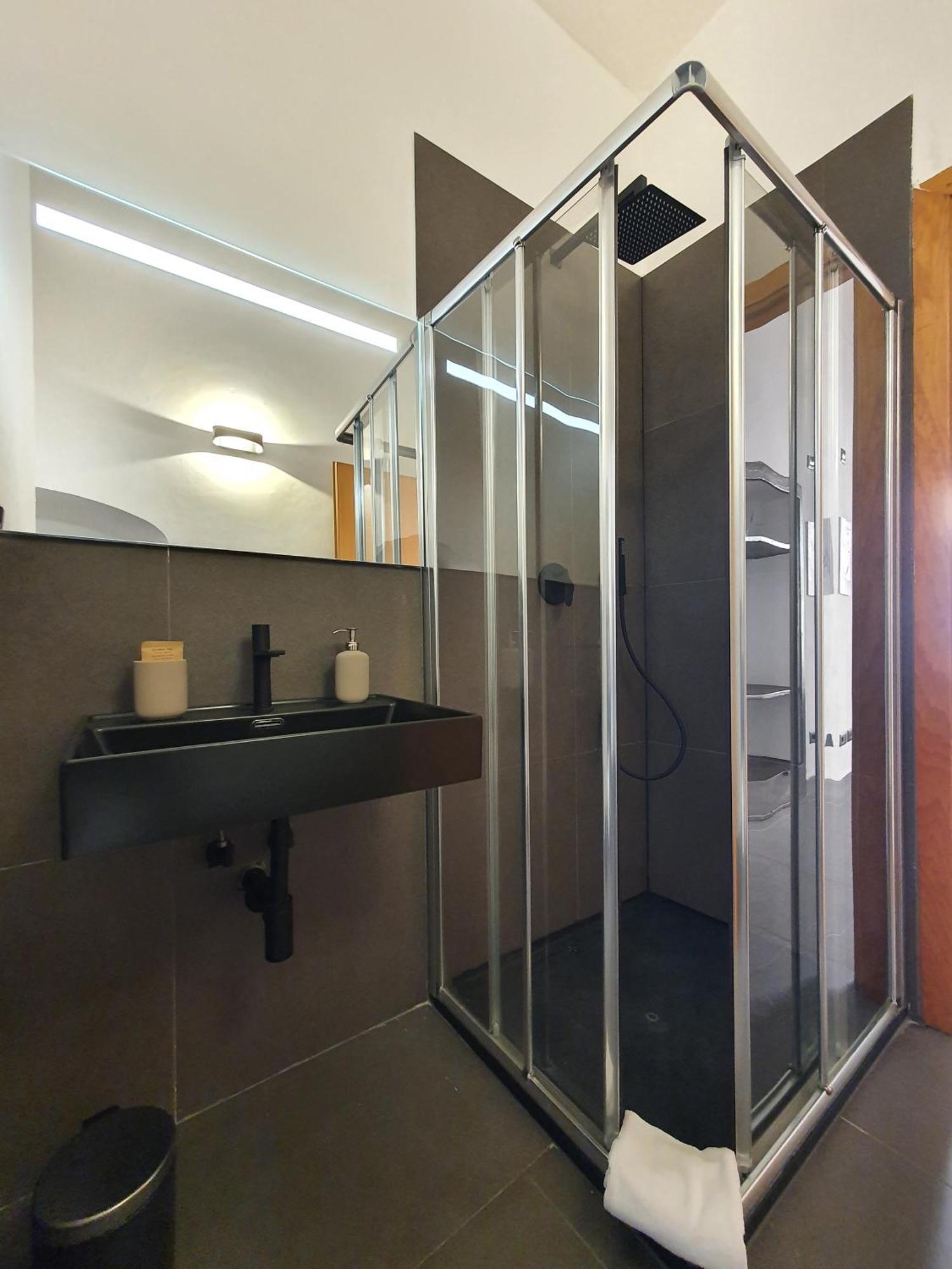 Sant'Agostino Xxxii Apartment La Spezia Bagian luar foto